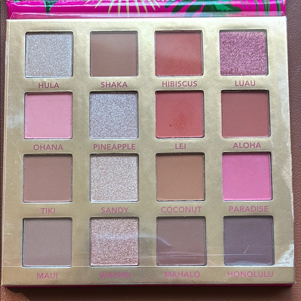 BH Cosmetics Pink and Gold Eyeshadow Palette - Picture 5 of 5